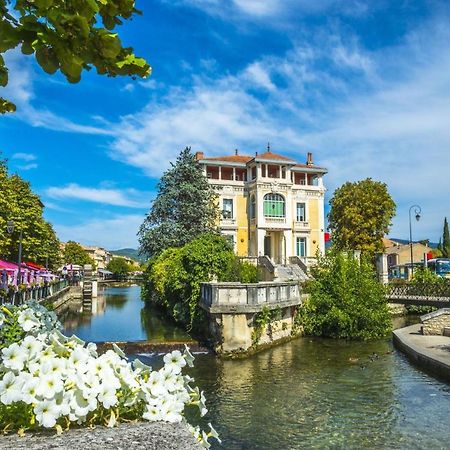 Le Petit Studio - 15 M2 - Centre Ville - Sorgue A 50 M LʼIsle-sur-la-Sorgue Buitenkant foto