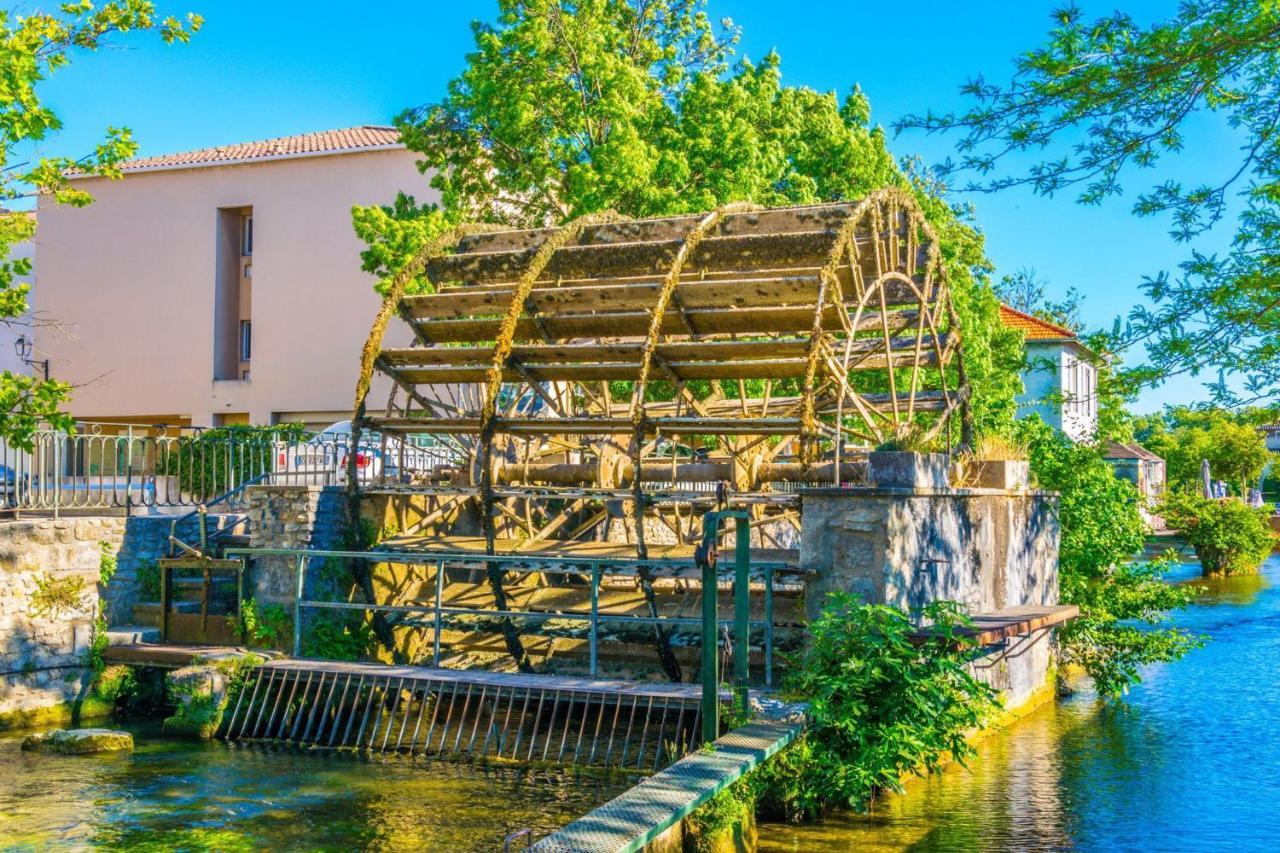 Le Petit Studio - 15 M2 - Centre Ville - Sorgue A 50 M LʼIsle-sur-la-Sorgue Buitenkant foto
