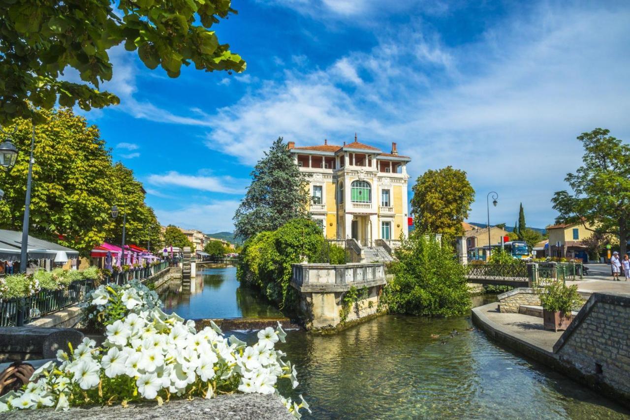 Le Petit Studio - 15 M2 - Centre Ville - Sorgue A 50 M LʼIsle-sur-la-Sorgue Buitenkant foto